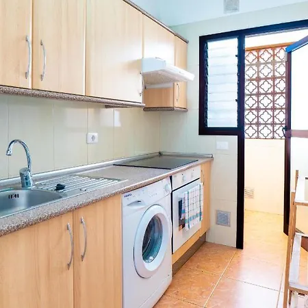 Palm Apartment *